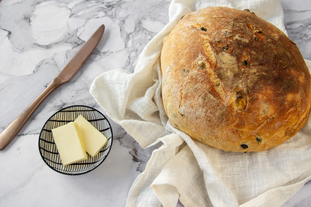 Olijvenbrood met tijm en rozemarijn