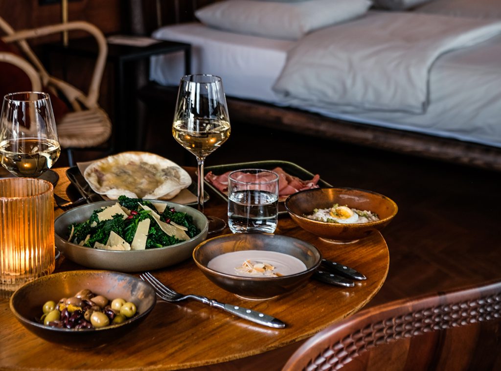 Staycation in Amsterdam: Hotel V